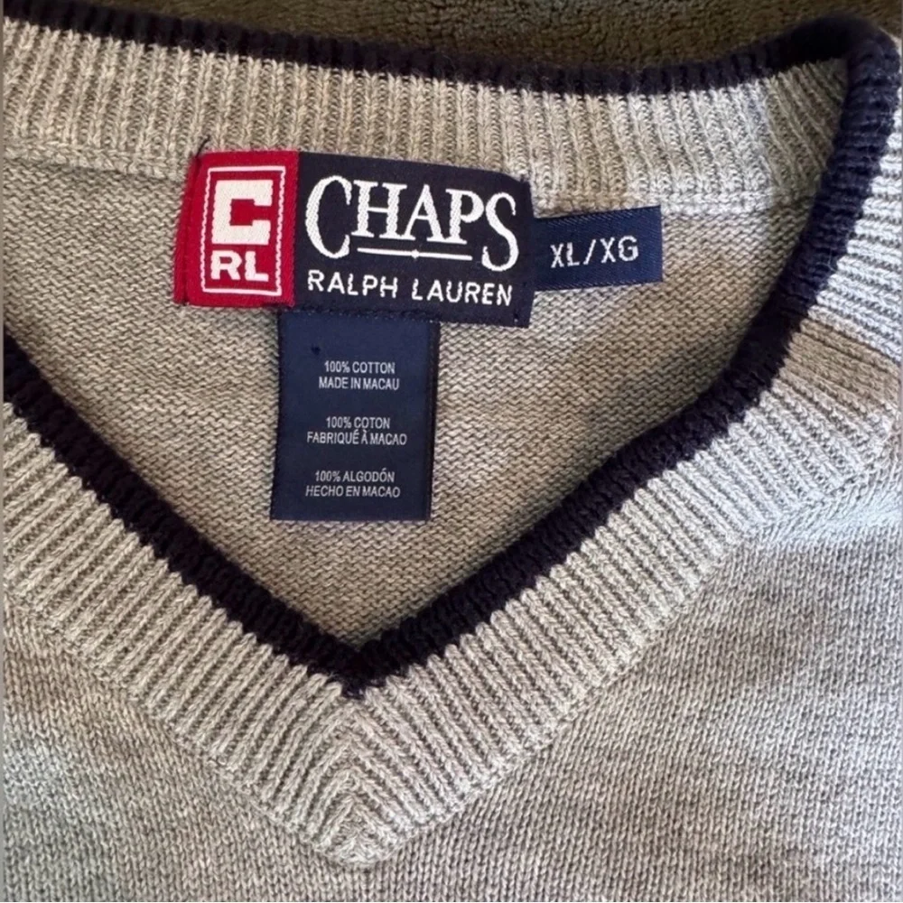 Ralph Lauren Gray V-Neck Men's Sweater Size XL 100% Cotton